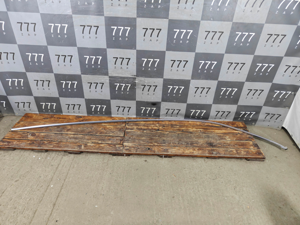 Молдинг боковины правый Geely Atlas 1 (NL-3) 16-22 Новое Оригинал 1018055220