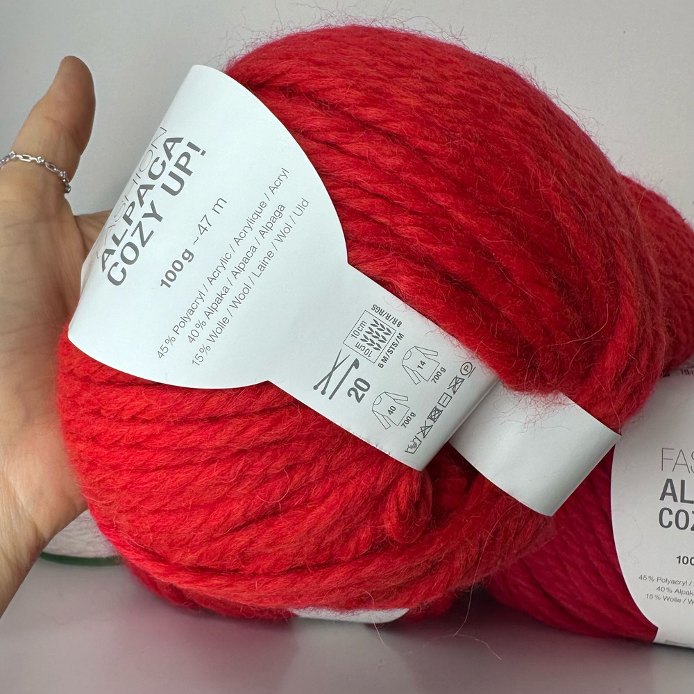 ALPAKA COZY UP - Stock Italy; 15% меринос, 40% альпака, 45% п/а; 47м/100гр Вес моточка 100гр; Цена за моток, цвет: Красный