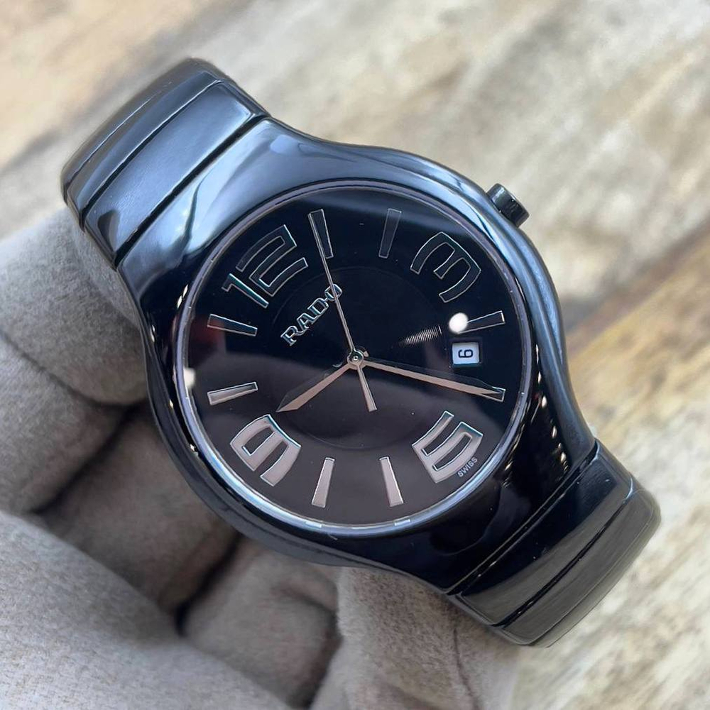 Часы Rado