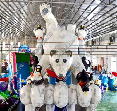 Большой надувной батут-горка "Мишка на севере"