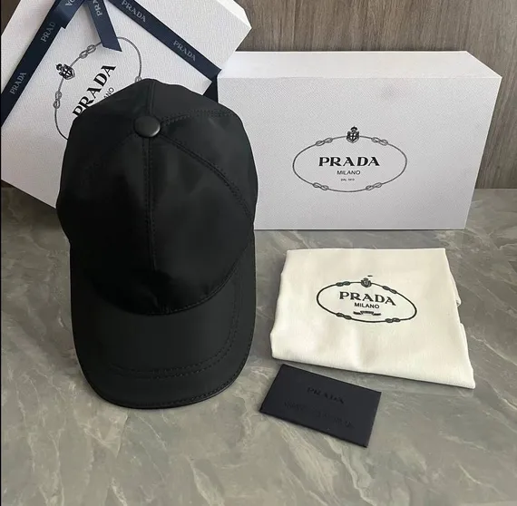 Бейсболка PRADA RE-NYLON, черный
