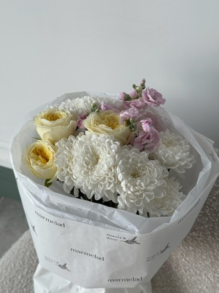 Букет сборный в желтых оттенках размер S