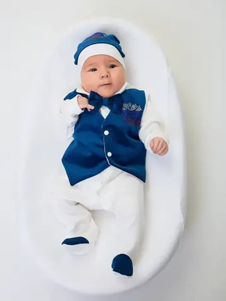 Комбинезон на выписку для новорожденного с триколором