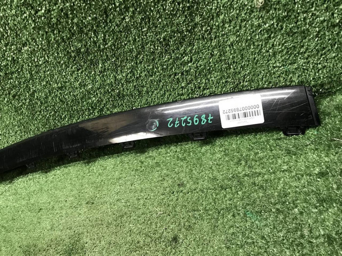 Накладка перед. бампера Mercedes C w205 18-23 AMG