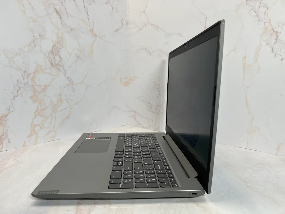 Ноутбук Lenovo L340-15API. Конфигурация: Ryzen 5 3500U/8GB/256GB SSD/Vega8/Win 11/FHD