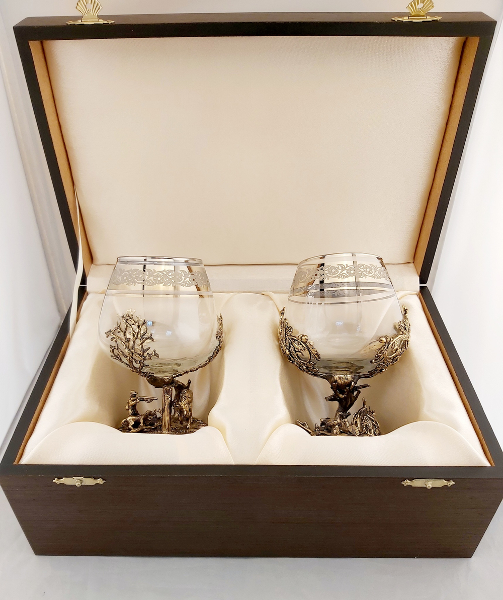 Набор из 2-х бокалов для коньяка "Охота на глухаря" и "Охота на лося" (подарочный футляр)