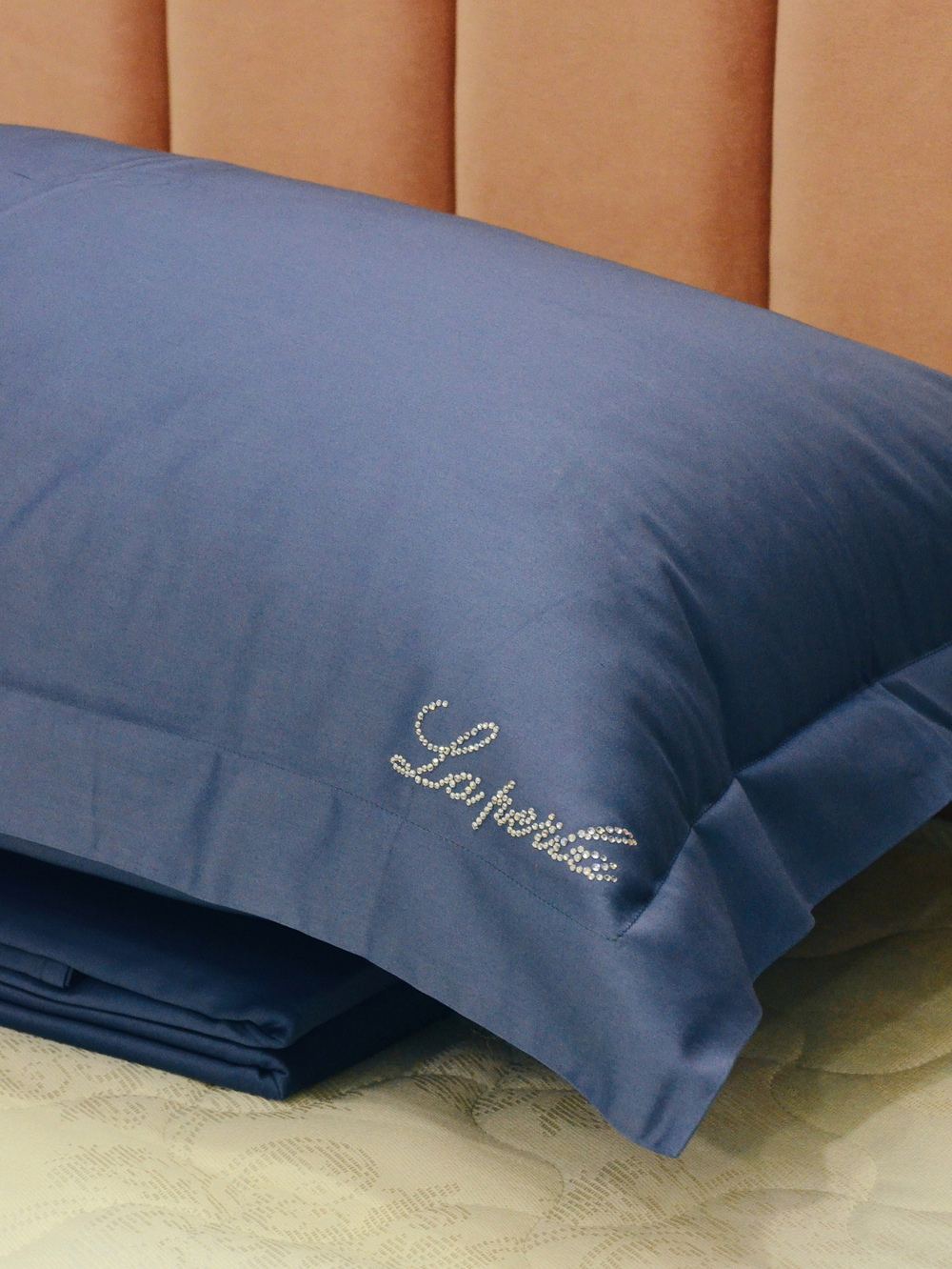 Однотонное постельное белье La Perla Sailor Blue