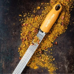 Microplane Терка Zester Premium горчично-желтая