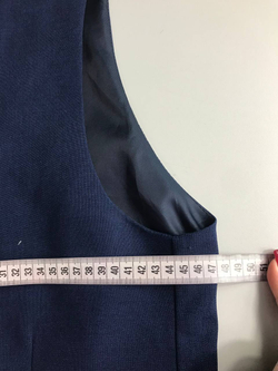 Жилетка Vincitore классического кроя, визуально на 50 размер