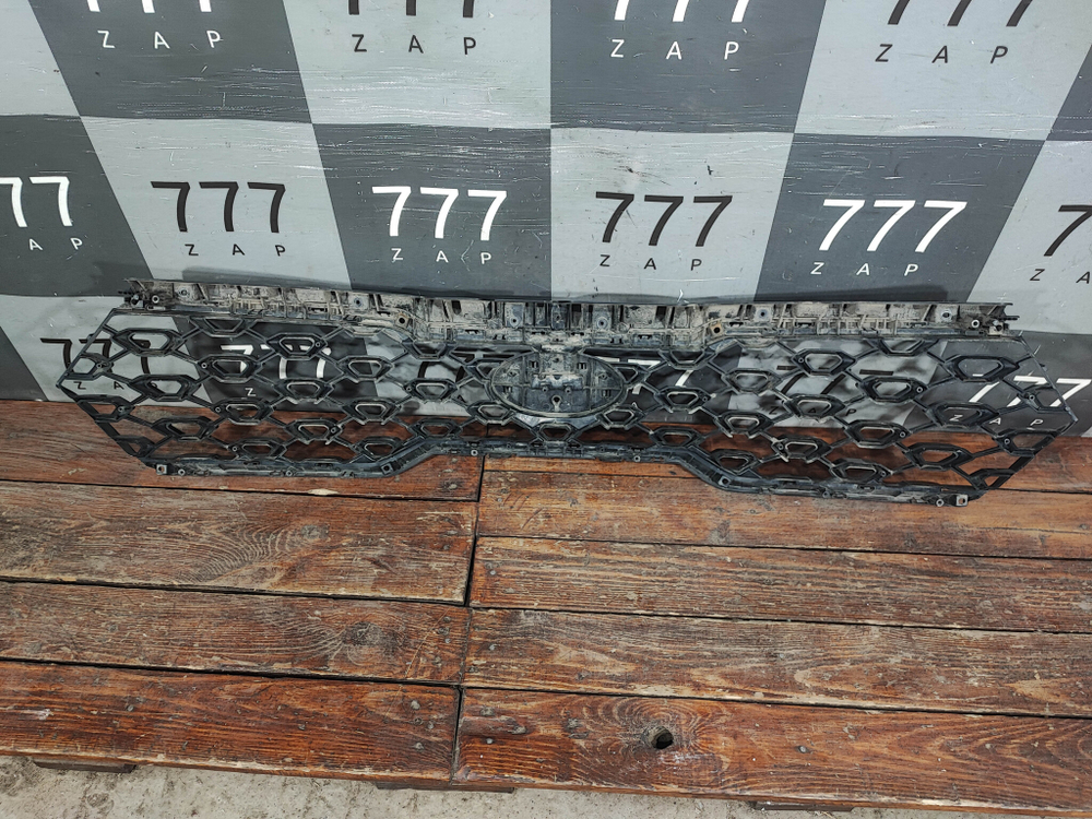 Решетка радиатора Kia Sorento 4 Оригинал целая 86351P2100