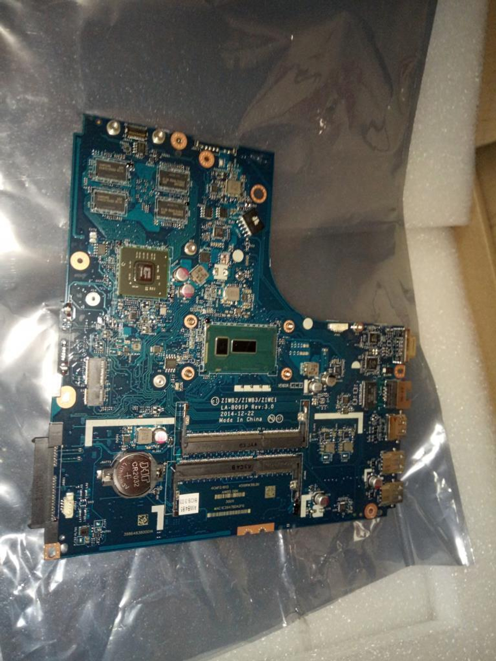 Материнская плата для ноутбука Lenovo B50-80 LA-B091P NOK Intel core I3-5005 Radeon R5 M330 1G FP DC (5B20H33014), оригинал