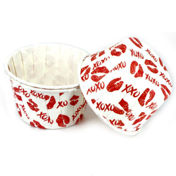 Формы бумажные с ламинацией «Маффин» 50х40 мм (Поцелуи) 100 шт