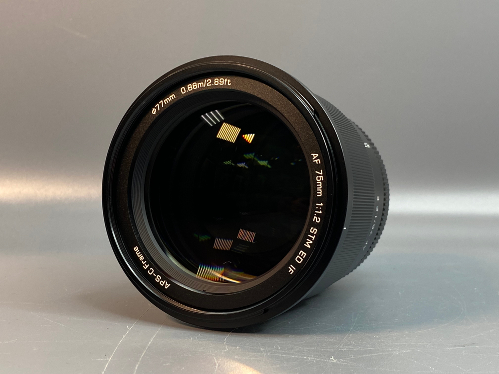 Viltrox AF 75mm F1.2 Pro Sony E