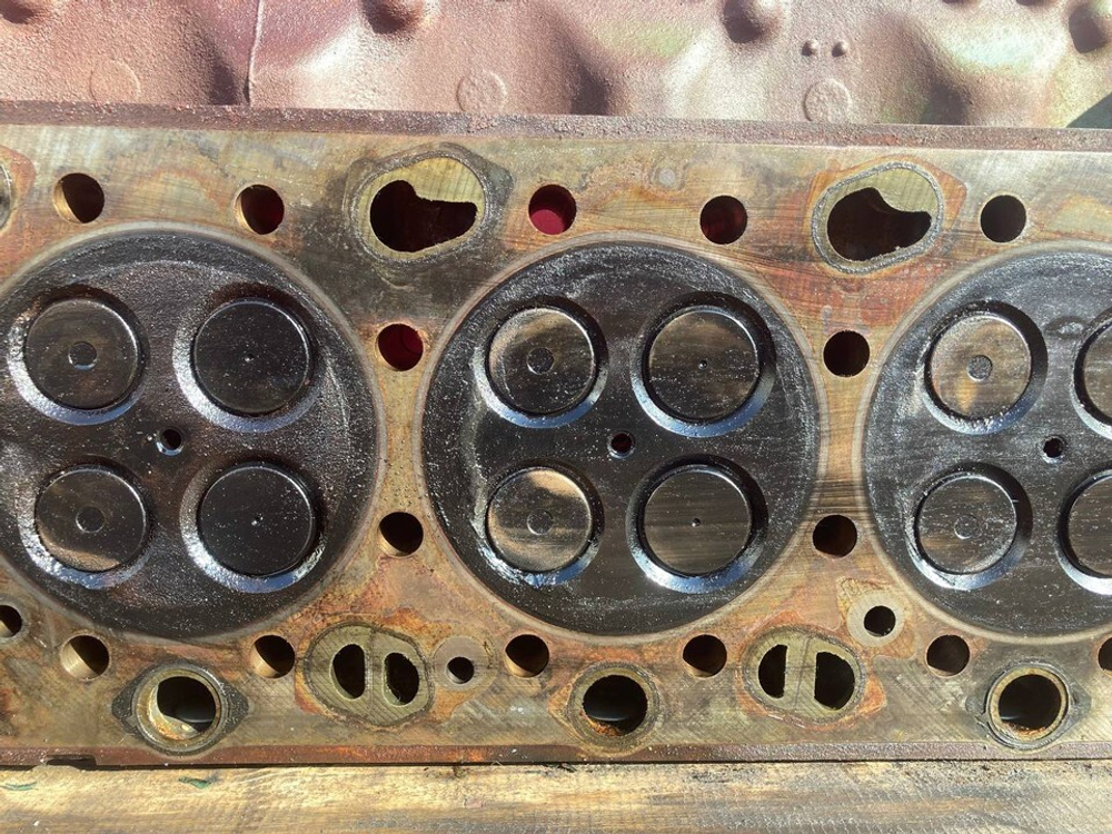 Головка блока цилиндров D13