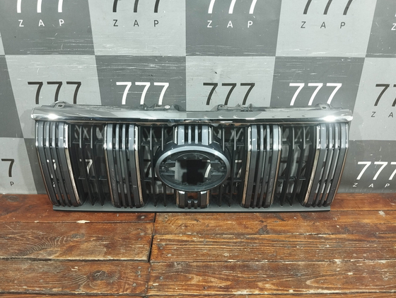 Решетка радиатора Toyota Land Cruiser Prado 150 17-24 Б/У Оригинал 5310160F10