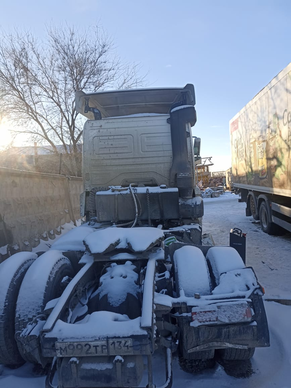 КамАЗ 5490 4x2 Седельный тягач 5490-S5 (Дизельный, 12,0 л, 401 л.с., МТ)