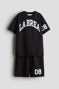 H&M Комплект из футболки и шорт с принтом, черный