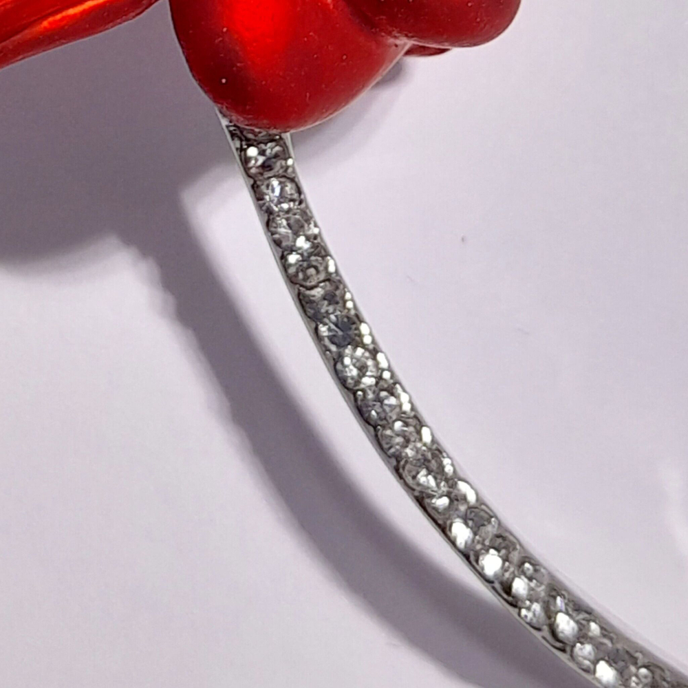 Брошь "Цветок красный"