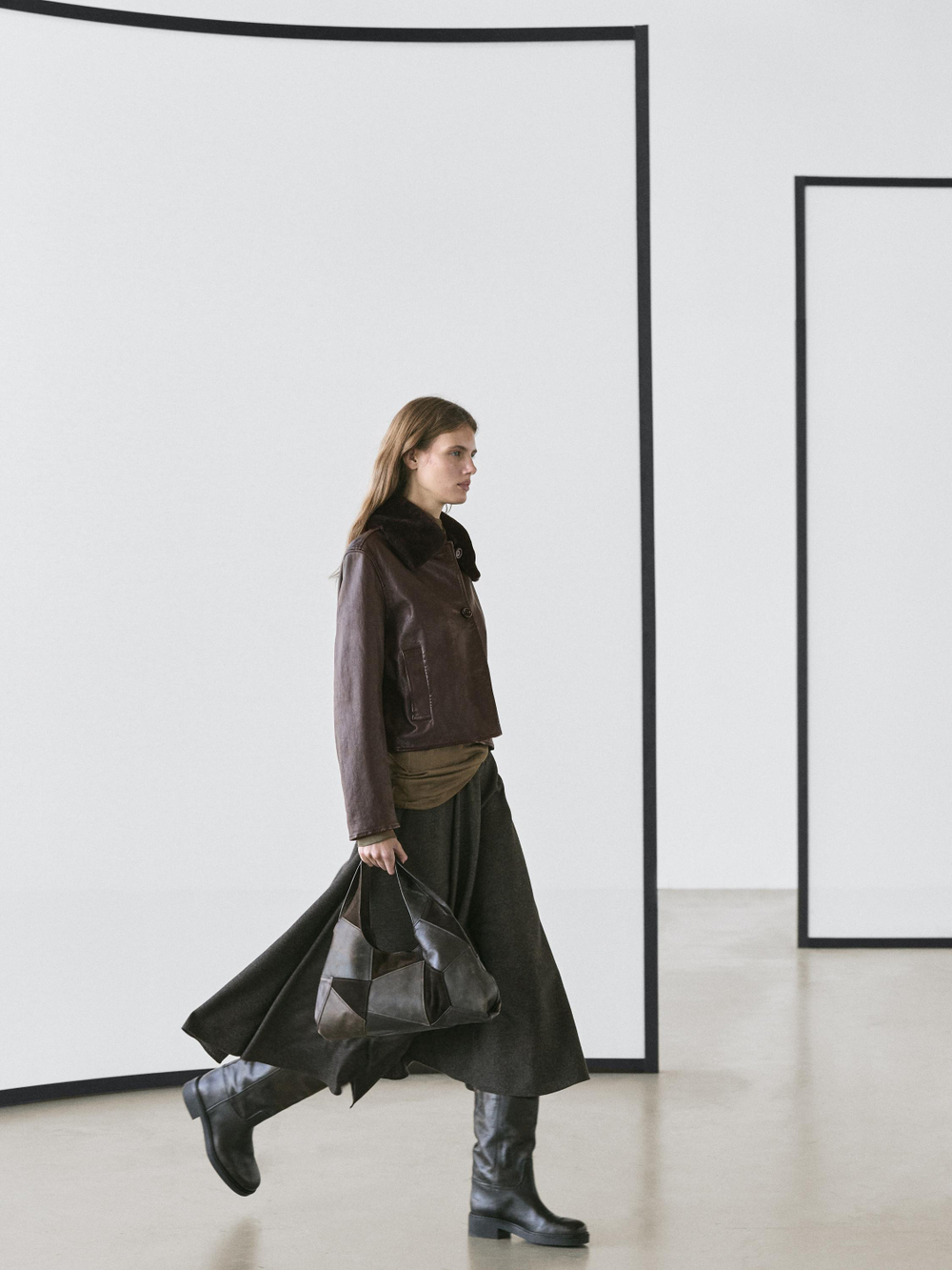 Massimo Dutti Куртка из кожи наппа с воротником из овчины, коричневый