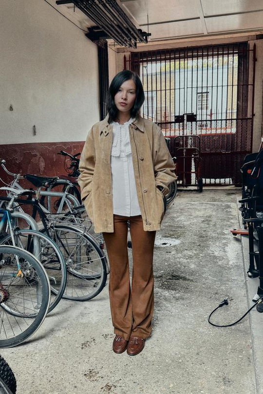 ZARA БРЮКИ FLARE ИЗ ИСКУССТВЕННОЙ КОЖИ, ТАБАЧНЫЙ