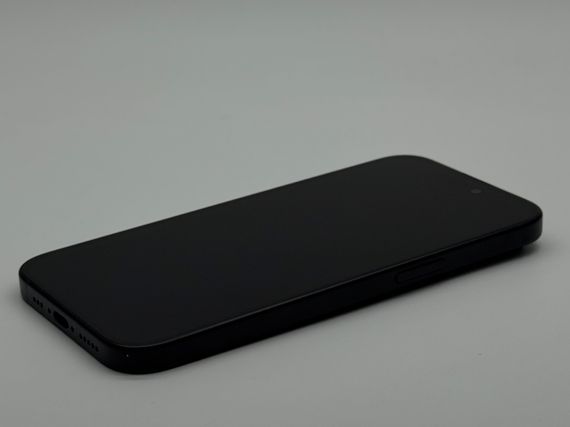iPhone 15 128GB Black CH/A