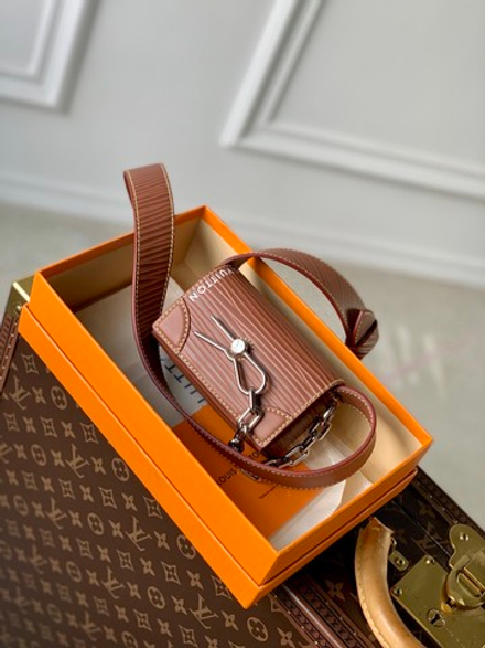 Louis Vuitton Micro Steamer Wallet