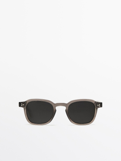 Massimo Dutti Солнцезащитные очки в каучуковой оправе, серый