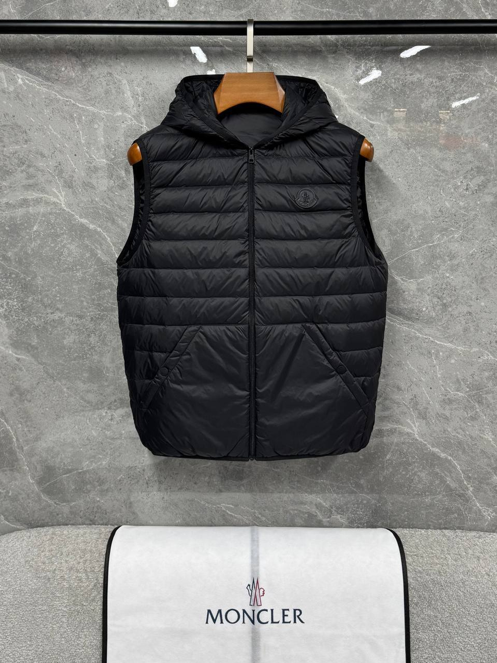 Куртка Moncler с съемной подкладой