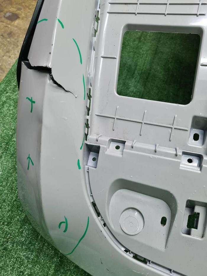 Бампер передний Lixiang L6 (2024-н.в.)