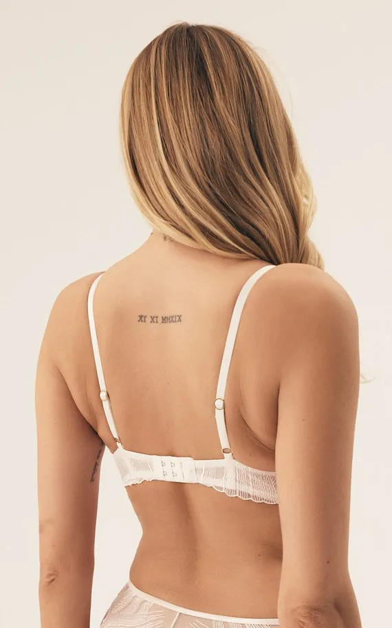 42874 BOSSA/00X Бюст ESOTIQ