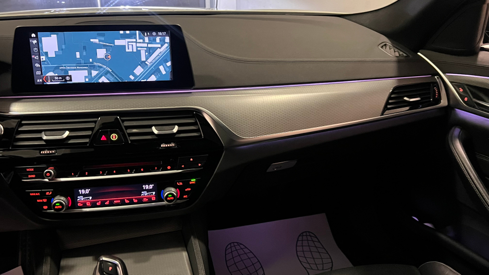 BMW 5-Series, 2018 год