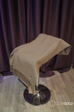 Плед из 100% кашемира 145x200 см. (GOBI )  - темно-бежевый