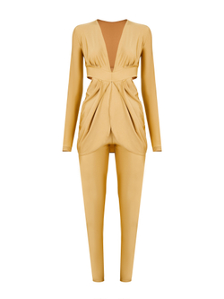 Комбинезон с открытой спиной из бифлекса