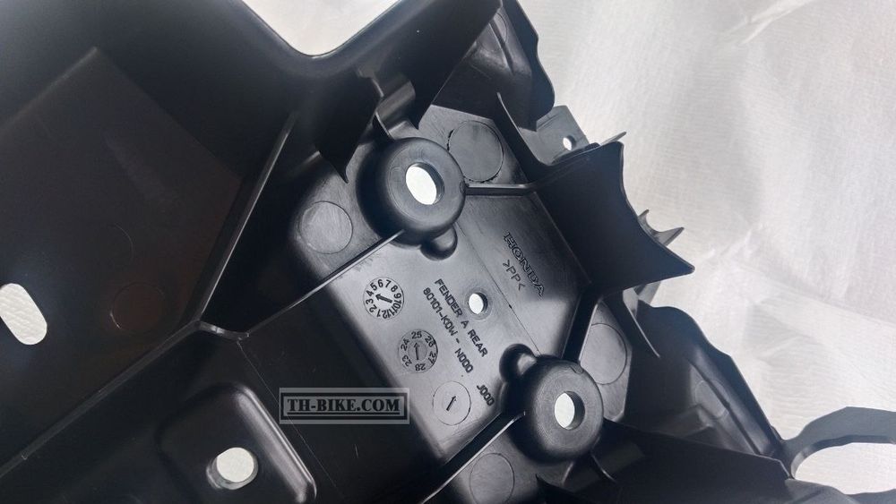 80101-K0W-N00. FENDER A, RR.. HONDA