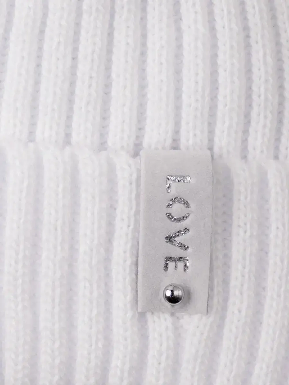 Шапка вязаная демисезонная для девочки