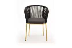 "Марсель" стул плетеный из роупа, каркас из стали золотой глянец, роуп темно-серый круглый, ткань серая