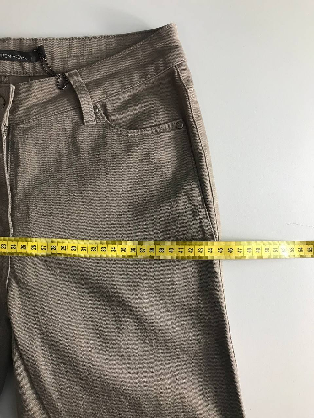 Джинсы Lauren Vidal светлые, маркировка XS, визуально на 42 размер