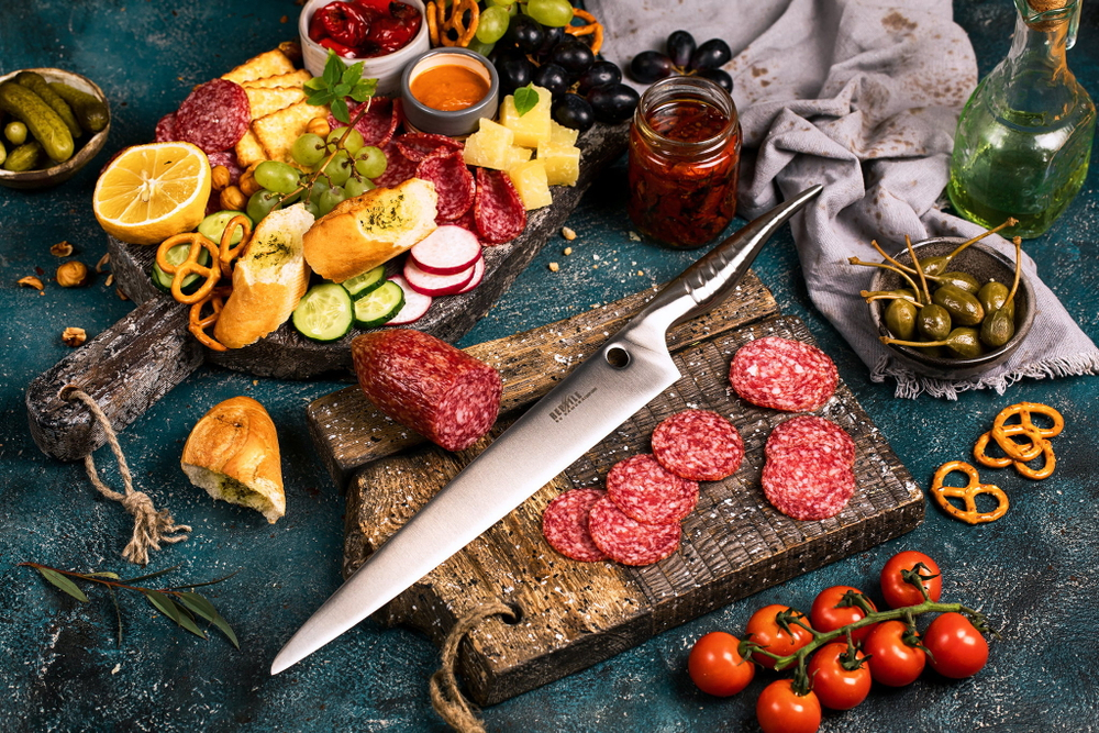 Нож кухонный для нарезки 27.4см Samura Reptile