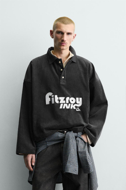 ZARA УКОРОЧЕННОЕ ПОЛО ИЗ ВЕЛЬВЕТА С ВЫШИВКОЙ, АНТРАЦИТОВО-СЕРЫЙ