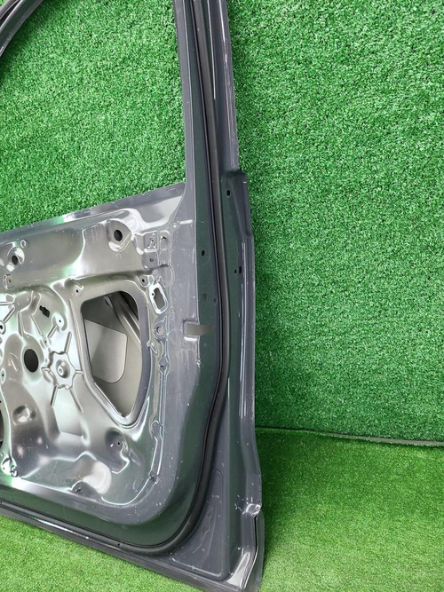 Дверь передняя правая Audi Q3 2 (2018-н.в.)