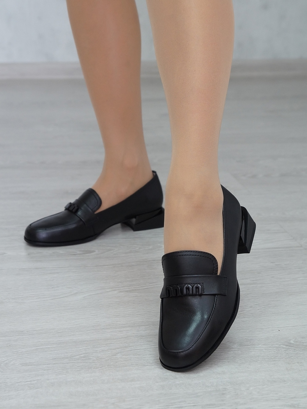 Лоферы женские CARDICIANA Т1668-1