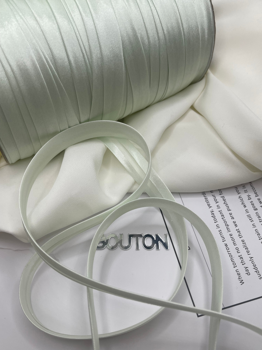 Косая бейка "Gamma" GK-12P 11 - 12 мм №110 серо-зеленый