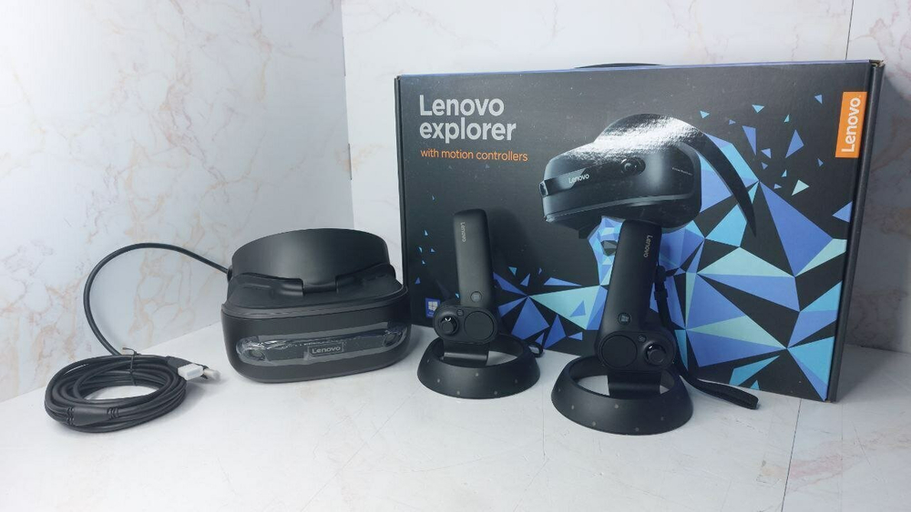 Шлем виртуальной реальности Lenovo Explorer (G0A20002WW)