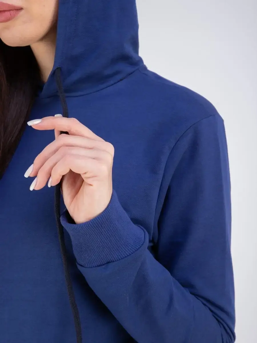 Худи без начеса с капюшоном однотонное модное