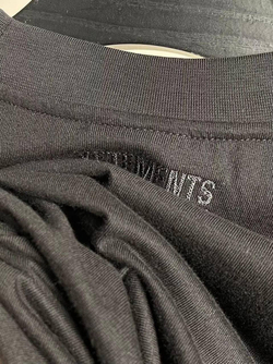 Футболка Vetements