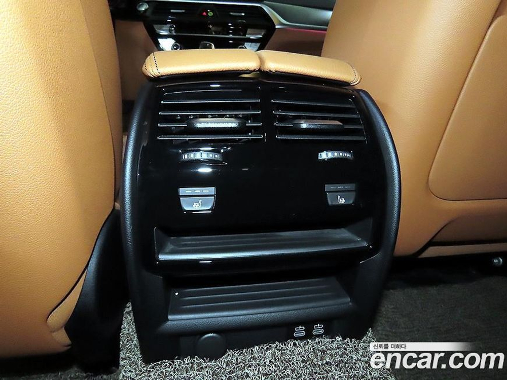 BMW 5 Series (G30) 520i M Sports (01.2023)