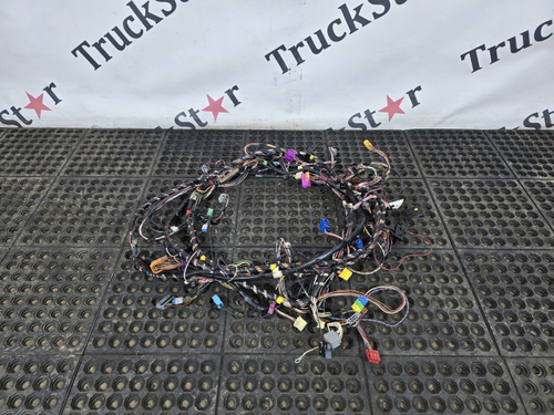 Проводка кабины верхней консоли