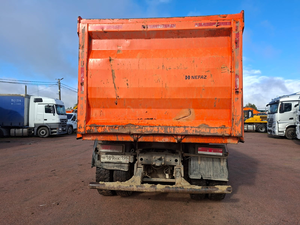 КамАЗ 6520 6x4 Самосвал 6520-7080-49(B5) (Дизельный, 8,9 л, 390 л.с., МТ)