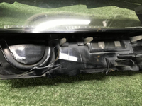 Стекло фары правое Lexus NX 1 (2014-2017) Full LED