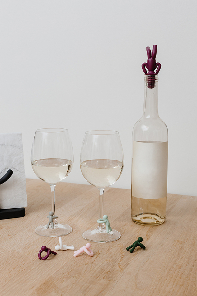 Пробка для бутылки и маркеры для бокалов Drinking buddy, Umbra